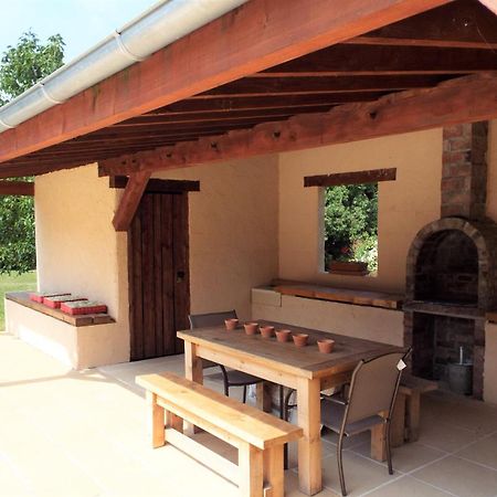 Manoir De La Basse-Cour Bed & Breakfast Asnieres-sur-Vegre Dış mekan fotoğraf