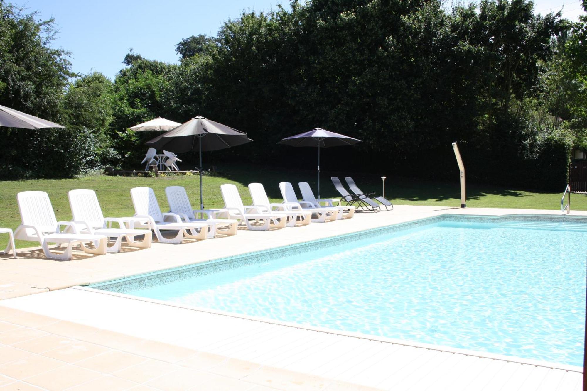 Manoir De La Basse-Cour Bed & Breakfast Asnieres-sur-Vegre Dış mekan fotoğraf
